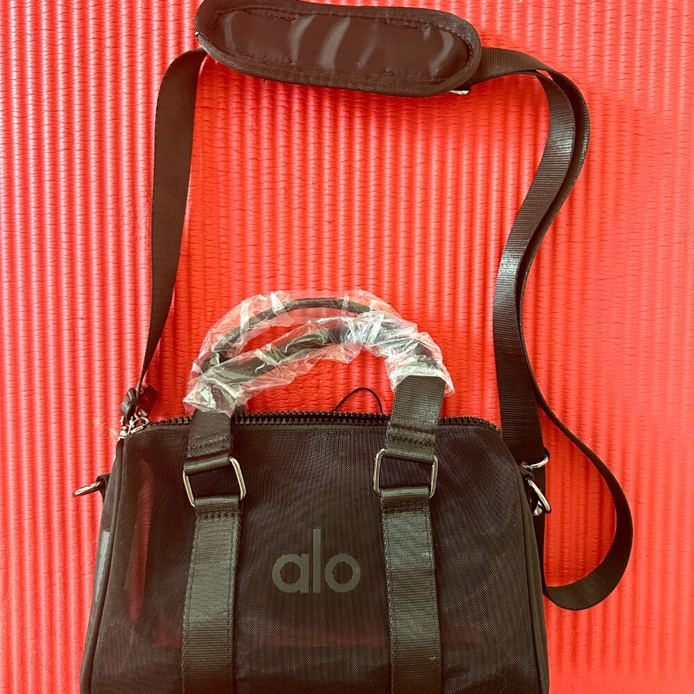 Alo Yoga Mini Sheer Duffle Bag in Black & Alo Bag - Picture 6 of 6